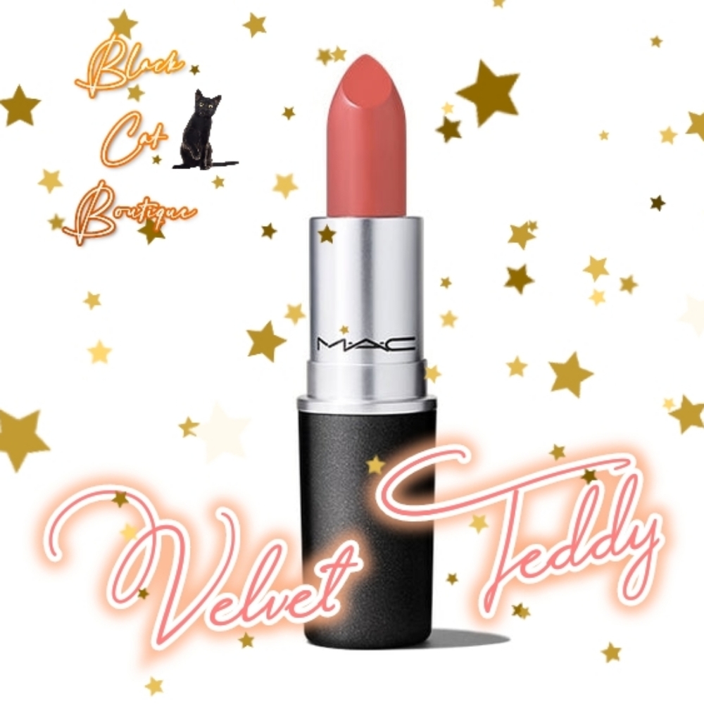 💋 M•A•C Matte Lipstick 💄